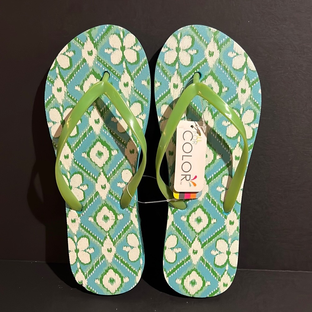 All for Color blue & green floral/ikat print flip-flops - NWT – size 9